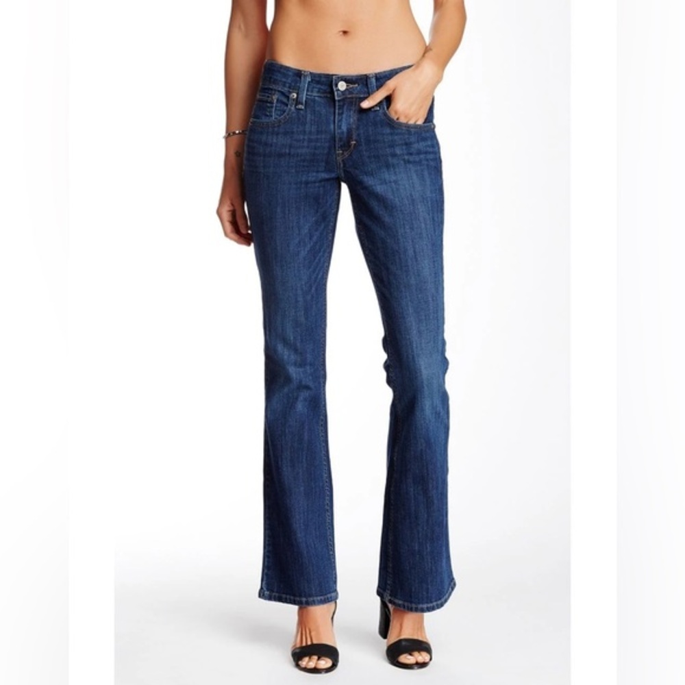 Levi’s 518 womens blue flare jeans size 7M 28X32